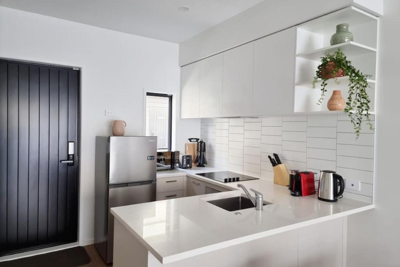 Huntington Townhouse With Patio And Parking Villa Auckland Eksteriør bilde
