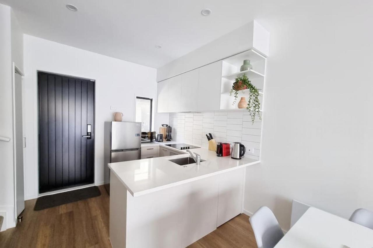 Huntington Townhouse With Patio And Parking Villa Auckland Eksteriør bilde
